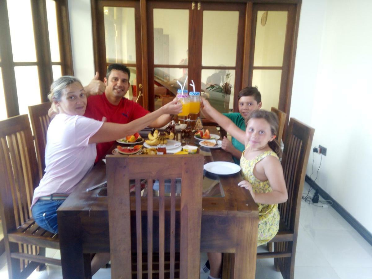 Ever Green Villa Negombo Dış mekan fotoğraf